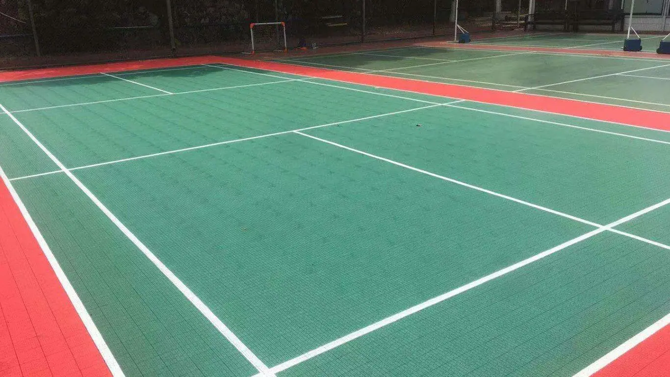Outdoor Badminton Court Yuexiu Yunshan Primary School - VMKON