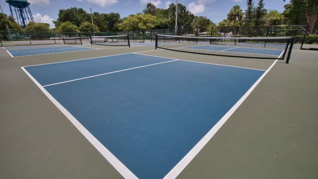 what is the average cost of a Pickleball Court