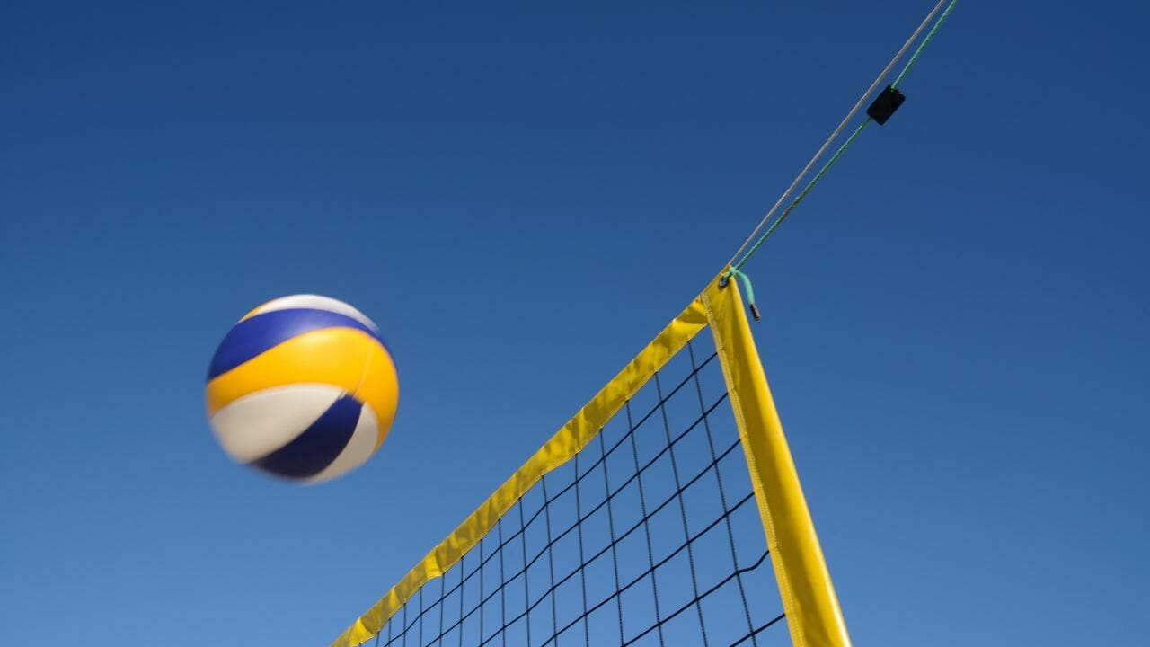 How Long Is A Volleyball Game: Everything You Need To Know? - VMKONSPORT