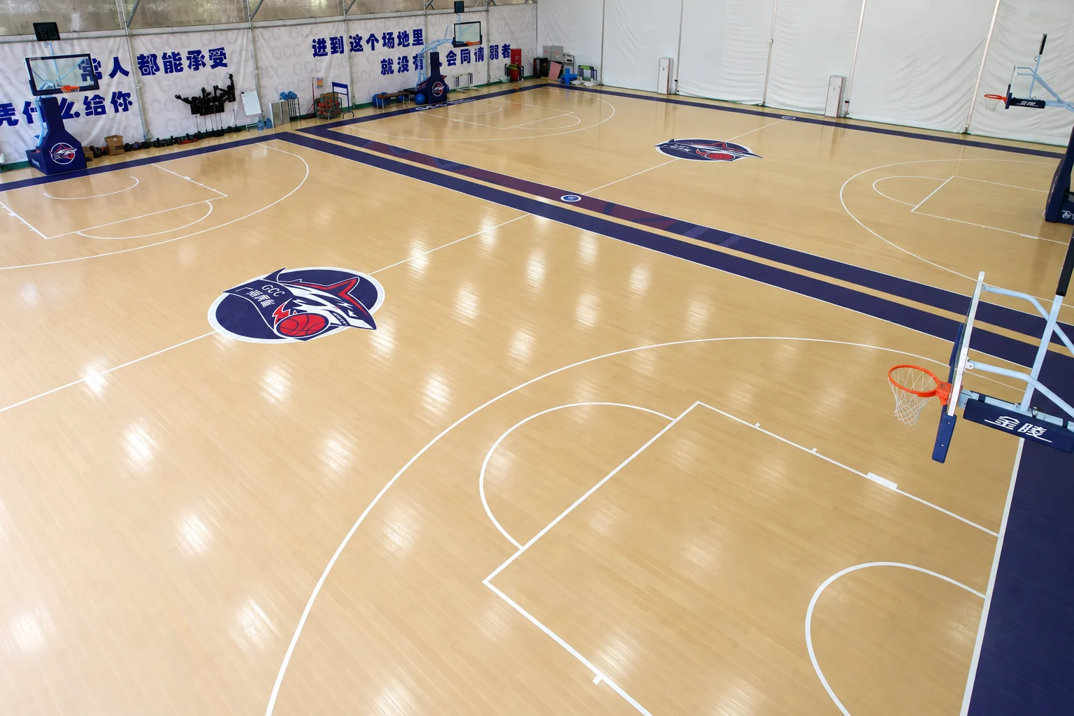 Guangzhou Business College – Guangzhou, China · basketball court